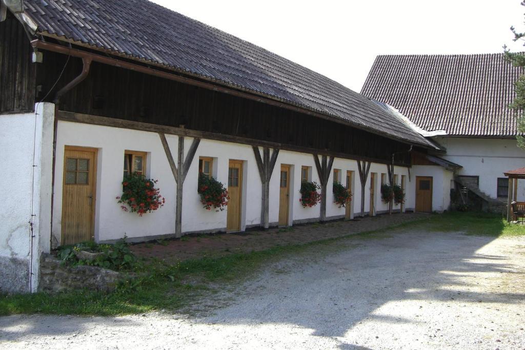 Landgasthof Duellhof Schaufling Εξωτερικό φωτογραφία